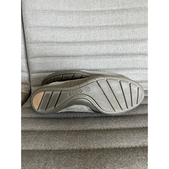 ECCO Womens Bluma Toggle Lace Up Metallic Silver Leather SlipOn Sneakers Sz 10.5 - Picture 9 of 16